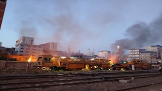 السيطرة على حريق  بجوار محطة السكة الحديد بكفر الدوار 