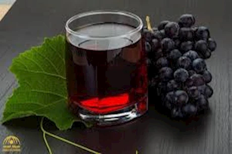 هل عصير العنب يساهم في علاج جرثومة المعدة؟ 