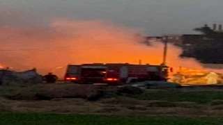 حريق هائل في كسارة بلاستيك بالغربية - صور  