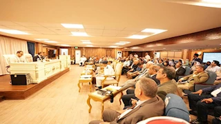 قرار رسمي.. أبو النصر يمنع خروج المخلفات الصلبة خارج أسيوط