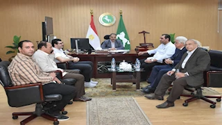 محافظ الشرقية يبحث مع نواب البرلمان حل مشاكل المواطنين