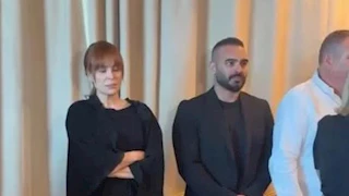 كارول سماحة تعلن افتتاح مسرحيتها بعد أيام من وفاة زوجها وتكشف وصيته