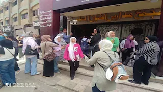 ارتياح بين طلاب إعدادية القليوبية لسهولة امتحاني الجبر والدراسات