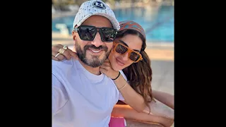 مجدي الهواري يوجه رسالة رومانسية لزوجته احتفالا بعيد ميلادها