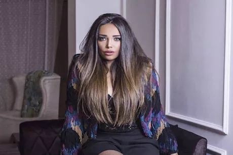 الحالة الصحية لـ راندا حافظ بعد إصابتها بجلطة رئوية خطيرة عقب الولادة