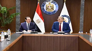 وزير البترول يبحث مستجدات مشروع أبوطرطور لإنتاج حامض الفوسفوريك