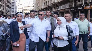 "بتفترسوا الناس".. غضب محافظ الإسكندرية من جزارة تبيع كيلو اللحمة بـ700 جنيه- فيديو وصور