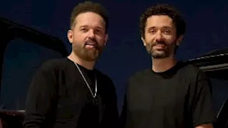 "ابني البكري وصاحبي الرجولة".. محمد محمود عبدالعزيز يهنئ شقيقه كريم بعيد ميلاده