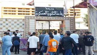 إجراءات مشددة أمام لجان امتحانات الثانوية العامة بسوهاج -صور