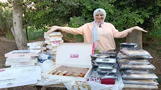 آية ناصر.. قصة فتاة حولت إرث والدها إلى مشروع ريادي بالزقازيق