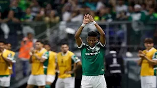 نجم بالميراس يكشف سبب صعوبة مباراتهم أمام الأهلي