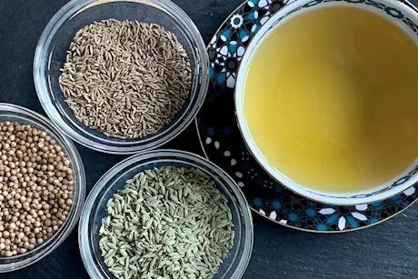 مفيد لصحتك- تناول هذا المشروب على الريق