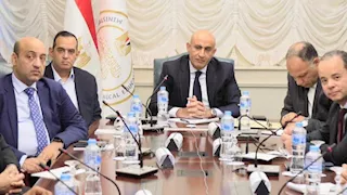 وزير التعليم يتابع سير امتحان اللغة العربية للثانوية العامة من غرفة العمليات المركزية