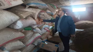 ضبط 10 آلاف سيجارة مقلدة بمخزن في كفر الشيخ (صور)