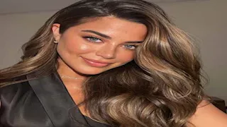 يارا السكري بفستان قصير ووردة حمراء.. الجمهور: إيه مواصفات فتى أحلامك