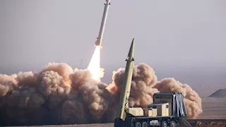 إعلام عبري: إيران استخدمت نوعًا جديدًا من الصواريخ في الرشقة الأخيرة 