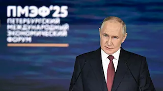 "بوتين": الاقتصاد الروسي أصبح لا يعتمد على موارد الطاقة