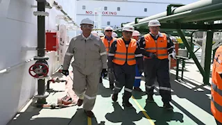 رئيس الوزراء: 3 سفن تغييز تضخ في الشبكة بداية شهر يوليو 