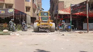 مفاجأة في حادث عقارات القبة.. إزالة عقار جديد للمخالفة وإخلاء 8 منازل | خاص