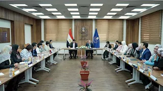 رئيس هيئة الدواء يستقبل وفدًا رفيع المستوى من إدارة المنتجات الطبية بالصين