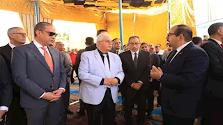وزير التعليم العالي يضع حجر الأساس لمركز علاج الأورام بالفيوم