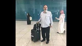 منتصر الزيات: موقوفون في مطار القاهرة ولا نستطيع السفر إلى قطر