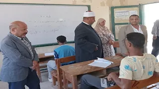 رئيس منطقة الإسماعيلية الأزهرية يتفقد لجان الثانوية