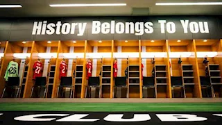 15 صورة من غرفة ملابس الأهلي قبل مباراة بورتو في كأس العالم للأندية  