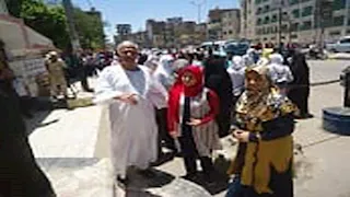 إغماءات بالفيوم.. 4 طالبات يصبن بالإرهاق بسبب صعوبة امتحان الفيزياء