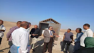 محافظ المنيا: إنهاء ملف أراضي شباب الخريجين بتونا الجبل بعد تعثر 17 عاما 