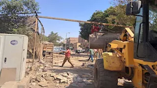 إزالة تعديات كوبري بهجات بالمنوات في الجيزة لإقامة موقف نموذجي