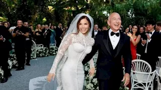 بالصور: توافد المشاهير على البندقية لحضور حفل زفاف جيف بيزوس 