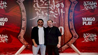 بالصور| كريم محمود عبدالعزيز وأسماء أبو اليزيد وأحمد غزي في العرض الخاص لـ"مملكة الحرير"