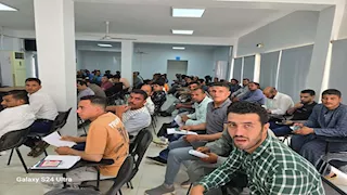 بدء اختبارات عمال مصريين للعمل في صناعة الزجاج بالأردن