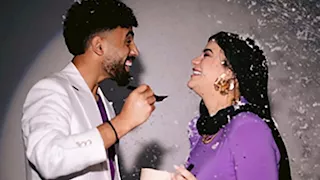 13 صورة لمروان عطية وزوجته احتفالا بهذه المناسبة