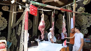 محافظ الشرقية يفتتح "سوق اليوم الواحد" بالزقازيق بتخفيضات 30%