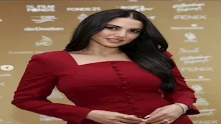 درة تتألق بأناقة وجاذبية في أحدث إطلالة.. لماذا كان الأحمر خيارا مثاليا؟