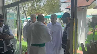 وزير السياحة يتفقد مخيمات الحجاج المصريين في عرفات - صور