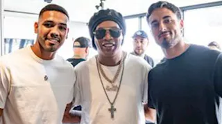 "جاهزون لمباراة السبت".. رونالدينيو يدعم إنتر ميامي قبل مواجهة الأهلي