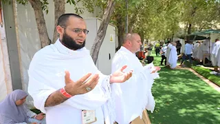 عضو بلجنة الحج السياحي يكشف الاستعدادات بالمشاعر المقدسة قبل أيام من المناسك