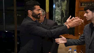 بالصور- خالد النبوي يقدم واجب العزاء في الفنانة سميحة أيوب 