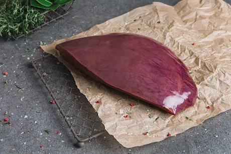 خبير تغذية يحذر: هذه علامات فساد الكبدة