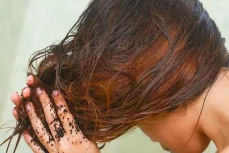 فوائد أوراق الكاري على صحة الشعر.. إليك طريقة الاستخدام