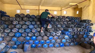 "البترول" ترفع أسعار أسطوانات البوتاجاز للاستخدام المنزلي والتجاري بنسبة 12.5%