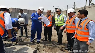 وكيل وزارة البترول يتفقد سلامة منظومة الصرف الصناعي بمسطرد البترولية