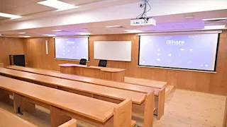 امتحانات الترم الأول.. مراجعات عملية نهائية لتهيئة الطالب بجامعة القاهرة الأهلية