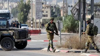 مقتل إسرائيلي في عملية إطلاق نار وطعن بالضفة الغربية