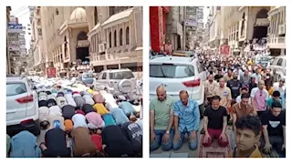 بعد 15 يومًا من البحث.. المئات يؤدون صلاة الغائب على غريق رأس البر (صور)