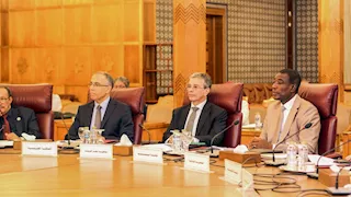 رئيس الجمارك: تسهيل التبادل التجاري بين الدول العربية يحتم توحيد الإجراءات الجمركية 