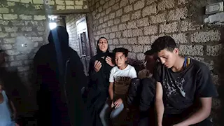 خلاف على الأجر يتحول إلى مأساة.. تفاصيل مقتل سيدة على يد جارتها بالشرقية